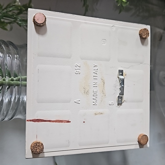 Vintage tile for hanging or hot pots - Picture 3 of 3